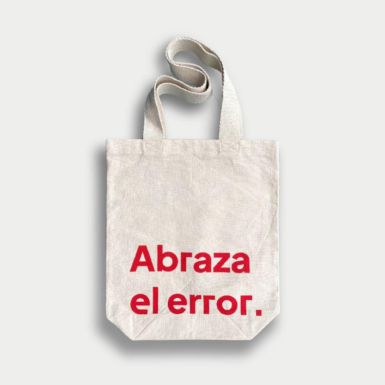 Tote-bag Abraza El Error